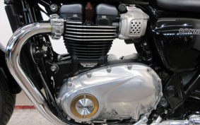 TRIUMPH BONNEVILLE T100 2017 DAD70G