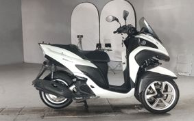 YAMAHA TRICITY 125 SE82J