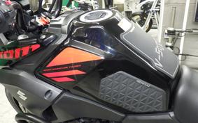 SUZUKI Vｽﾄﾛｰﾑ250A