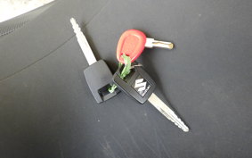 SUZUKI Vｽﾄﾛｰﾑ650XTA 2016 VP56A