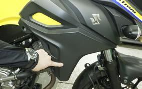 SUZUKI Vｽﾄﾛｰﾑ650A 2019 C733A