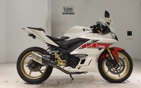 YAMAHA YZF-R25 A 2025 RG74J