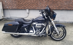HARLEY HARLEY FLHX1580 2018 KBC