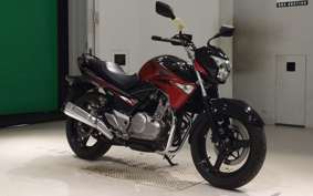 SUZUKI GSR250