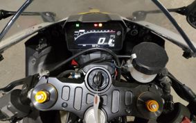 YAMAHA YZF-R7 2022 RM39J