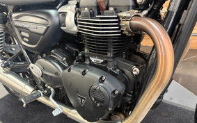 TRIUMPH SPEED TWIN 900 2023 DAD74G