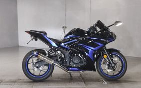 YAMAHA YZF-R25 RG10J