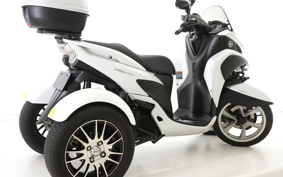 YAMAHA TRICITY 125 Trike SE78