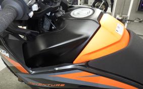 KTM 890 ADVENTURE	 2026