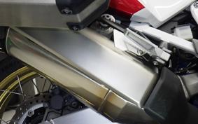 HONDA CRF1100L AFRICA TWIN DCT 2019 SD10