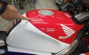 HONDA RVF400 1996 NC35