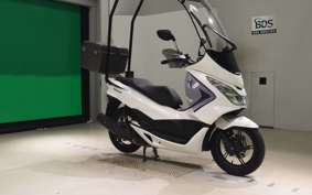 HONDA PCX125-2ﾔﾈﾂｷ 2013 JF56