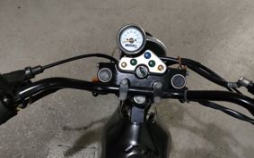 SUZUKI GLASS TRACKER BIG BOY NJ4BA