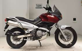 SUZUKI XF650ﾌﾘｰｳｨﾝﾄﾞ 2000