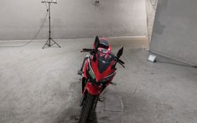 HONDA CBR150R KC93