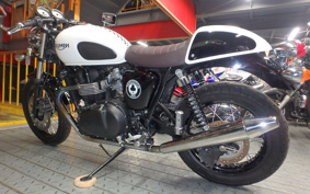 TRIUMPH  TRIUMPH  THRUXTON ACE 2015 TJ9147