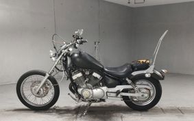 YAMAHA VIRAGO 250 3DM