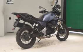 MOTO GUZZI V85 TT 2022