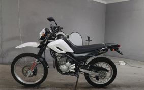YAMAHA SEROW 250 DG17J