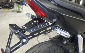 HONDA CB650R 2024 RH17