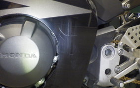 HONDA CBR954RR 2004