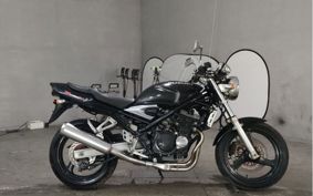SUZUKI BANDIT250-1 GJ77A