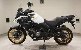 SUZUKI Vｽﾄﾛｰﾑ650XTA 2022 C733M