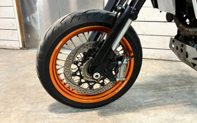KTM 690 SMC 2014 LST40
