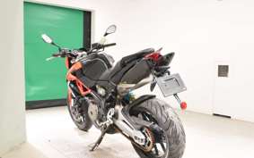 APRILIA SHIVER 750 2012