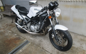 YAMAHA R1-Z 3XC