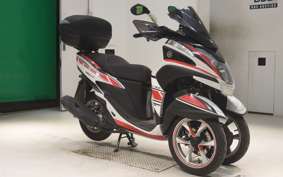YAMAHA TRICITY 125 SE82J