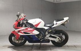 HONDA CBR1000RR 2004 SC57