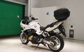 HONDA CB1300SB SUPER BOLDOR A 2011 SC54