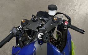YAMAHA YZF-R6 RJ27