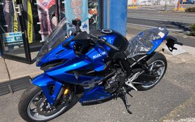 SUZUKI GSX-8R EM1AA