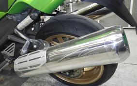 KAWASAKI ZZ1400 NINJA R 2010 ZXT40C