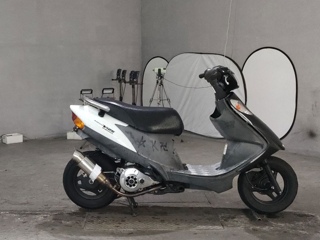 Фото Suzuki ADDRESS V125 с японского аукциона