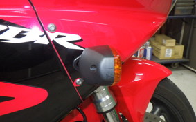 HONDA CBR954RR 2003 SC50