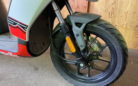 APRILIA SR MOTARD125