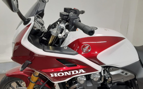 HONDA CB1300 SUPER  BOL D`OR  SPECIAL  2025 SC54