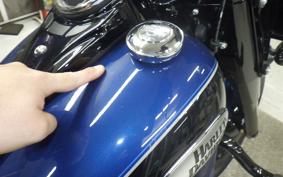HARLEY FLHCS 1870 2023