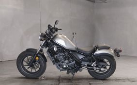 HONDA REBEL MC49