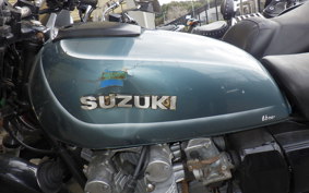 SUZUKI GS750 GS750D