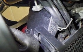 SUZUKI Vｽﾄﾛｰﾑ1000A 2015 VU51A