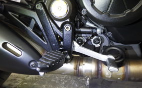 DUCATI DIAVEL DARK 2015