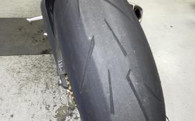 TRIUMPH DAYTONA 675 R 2016