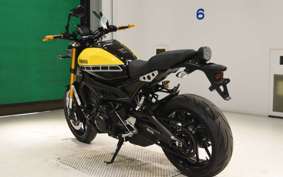 YAMAHA XSR900 RN46J
