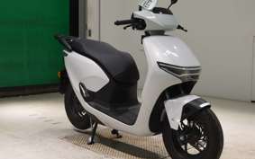 HONDA CUV:E 2000 EF18