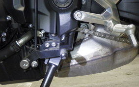 TRIUMPH TRIDENT 660 2025