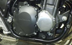 HONDA CB1300SB SUPER BOLDOR SP 2018 SC54